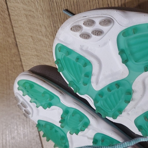 Foot Joy Golf Cleats - Picture 3 of 8